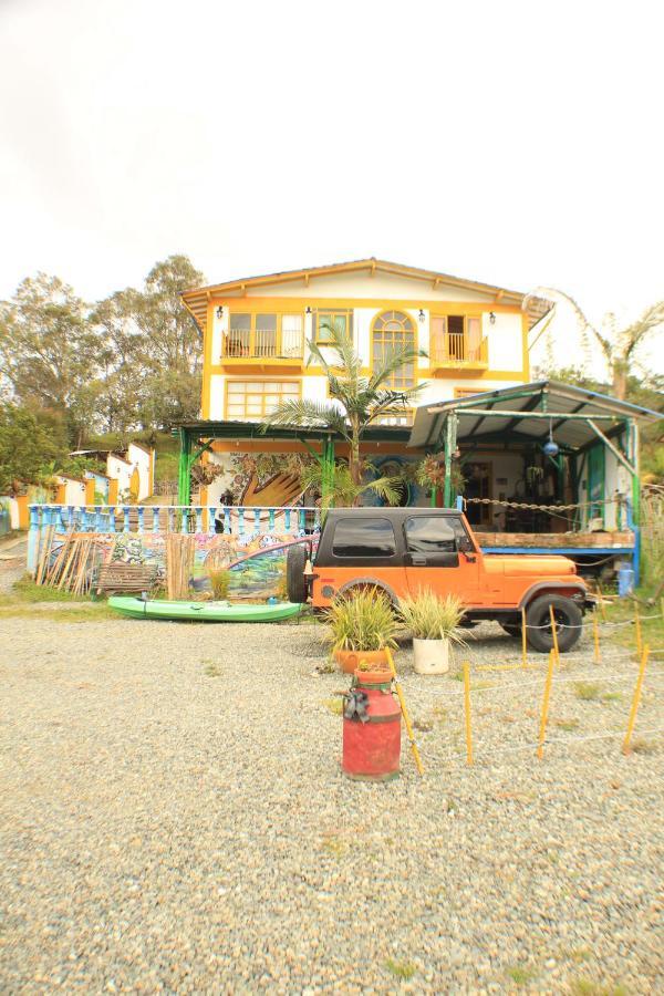 Alegria Hostel Boutique Guatapé Екстериор снимка