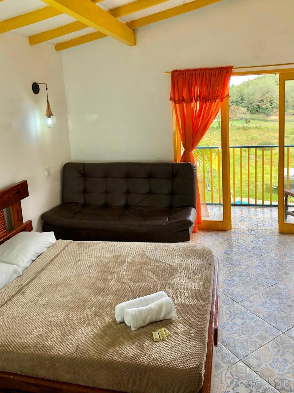 Alegria Hostel Boutique Guatapé Стая снимка